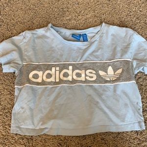CROPPED ADIDAS TEE